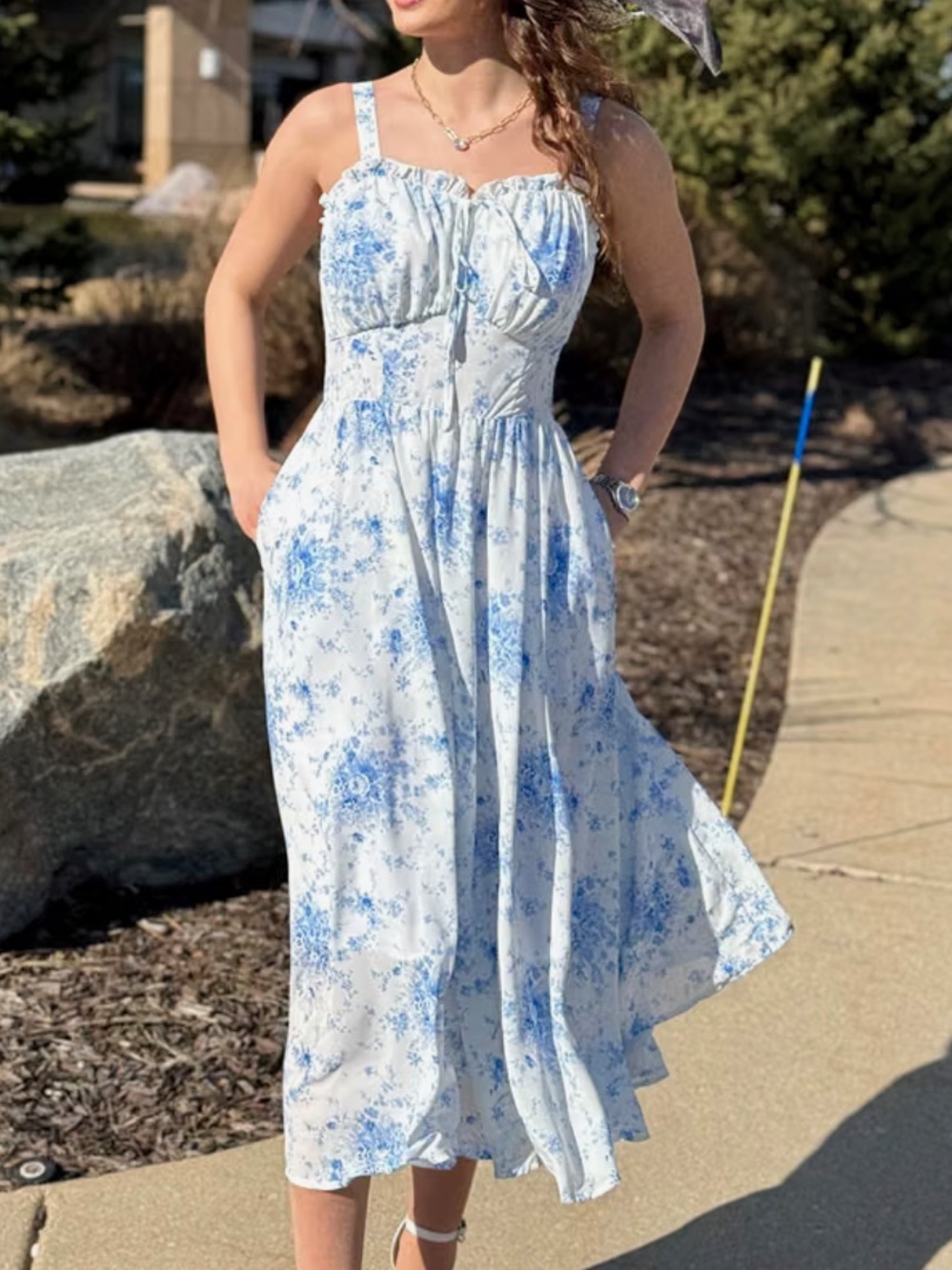 Elegant Blue Floral Midi Dress - White & Blue